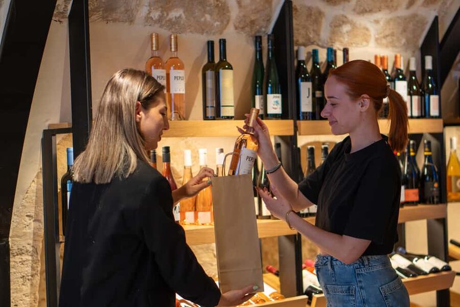 Rethymno: Cretan Wine Tasting Guided Tour with Local Food - Antigone’s local advice is part of the value