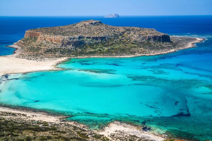 Rethymno: Gramvousa & Balos Lagoon Day Trip with Boat Ticket - The short ride from Gramvousa to Balos Lagoon