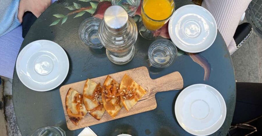 Rethymno: Old Town Walking Tour with Meal - Watching Phyllo Become Paper Thin