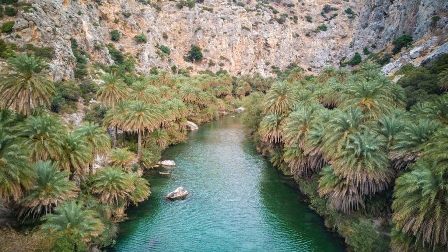 Rethymno: Preveli Beach Damnoni Beach Kourtaliotiko Day Trip - Why this south-coast day trip works