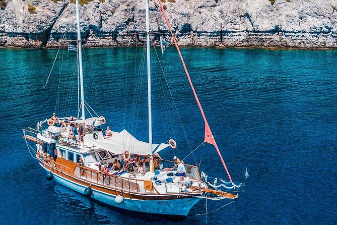 Rhodes Day Cruise (with lunch & unlimited drinks) 5,5 Hours - Setting out from Rhodes Town at 10 am