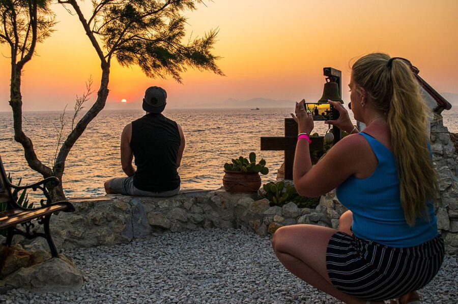 Rhodes: E-bike Highlights Sunset or Morning Photo Tour - Mandraki Harbour and the story of the Colossus