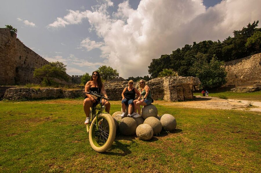 Rhodes: E-bike Highlights Sunset or Morning Photo Tour - Along the moat and toward Monte Smith
