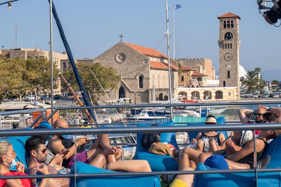Rhodes: Full Day East Coast Bay to Bay Boat Trip with Lunch - Kallithea Bay: a final, easy-going swim