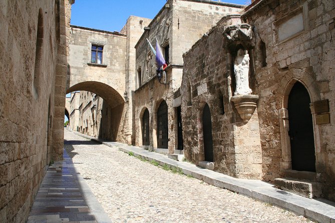 Rhodes Old Town Walking Tour (Small Group) - The Colossus area and the city beyond the walls