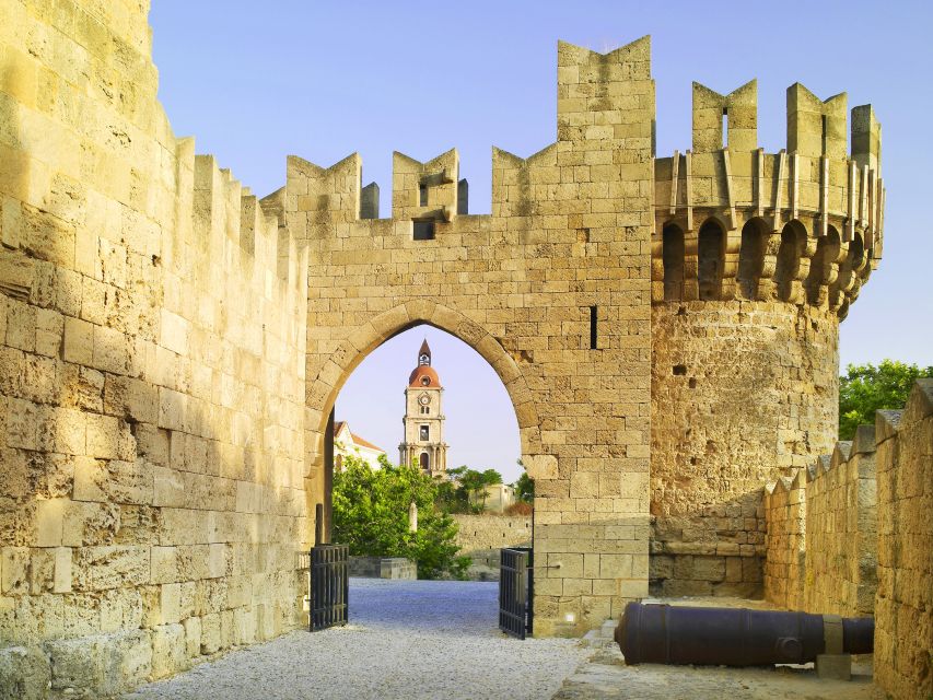 Rhodes: Old Town Walking Tour with Guide - Why a guided walk works so well in Rhodes Old Town