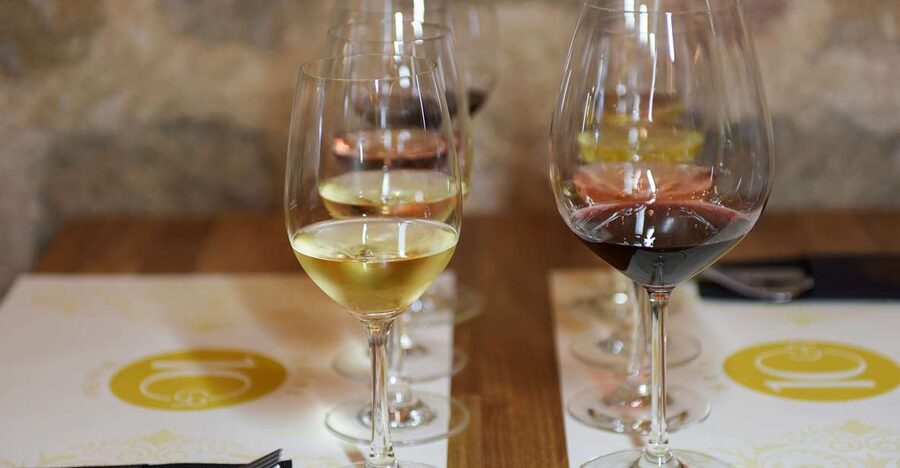 Rhodes: Private Wine Tasting Experience for Beginners - Setting, timing, and group size