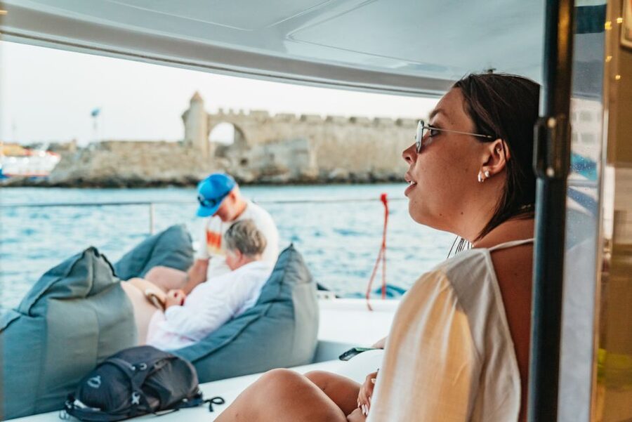 Rhodes: Sunset Catamaran Cruise with Dinner Buffet & Drinks - The return crossing and the Rhodes sunset