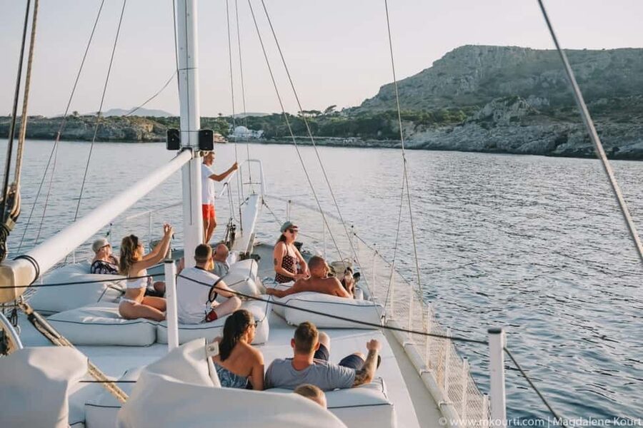 Rhodes: Sunset Cruise w/ Gourmet Buffet, Drinks & Live Music - Live music during the sunset crossing
