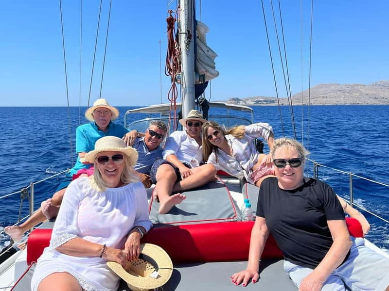 Sailing tour around Lindos with food and drinks - The standard 10 a.m. route