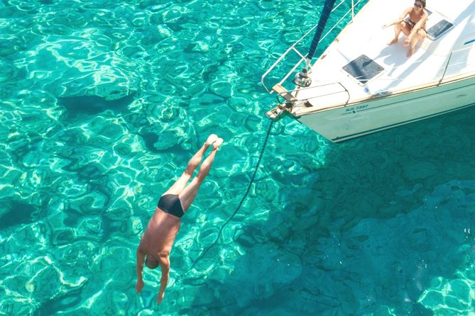 Sailing trip to the Top Coasts of Crete, Daily/Multi-day - A full day along Crete’s roadless southern coast