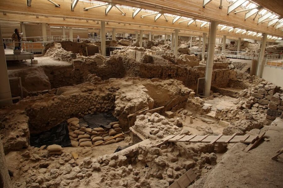 Santorini: Akrotiri Entry Ticket and Audio Guide - Why Akrotiri deserves time on Santorini