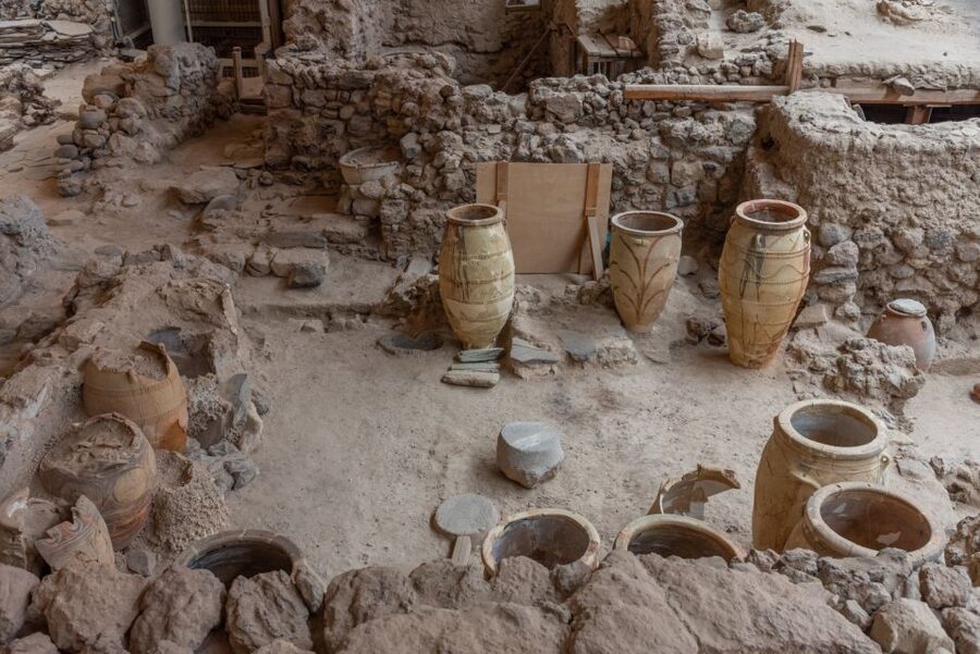 Santorini: Akrotiri Entry Ticket and Audio Guide - Should you book Akrotiri with the audio guide?