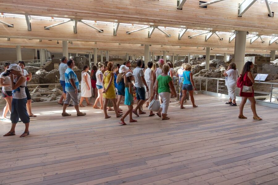 Santorini: Akrotiri Prehistoric City Guided Walking Tour - Practical ways to make the visit go better