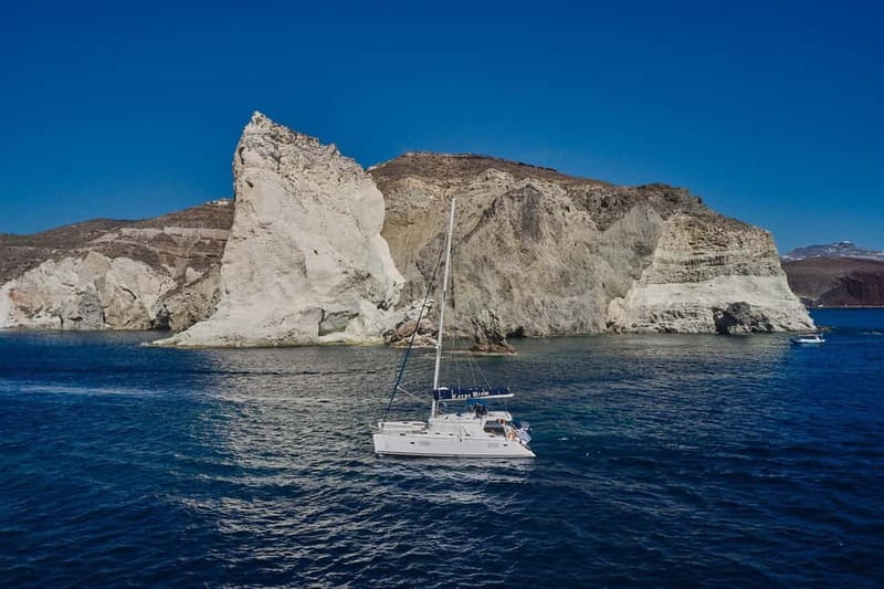 Santorini: Caldera Classic Catamaran Cruise w/ Meal & Drinks - Nea Kameni and the volcanic water