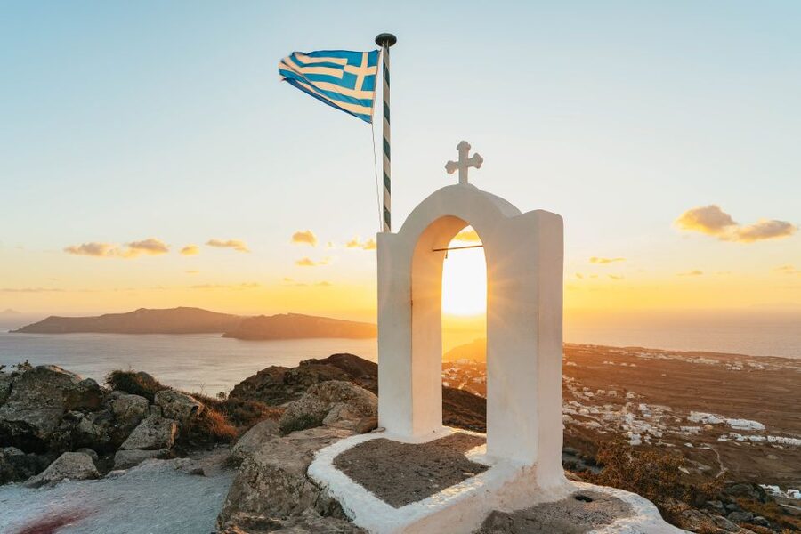 Santorini: Caldera Trail Guided Hike and Sunset Viewing - Imerovigli, Skaros Rock, and the caldera cliffs