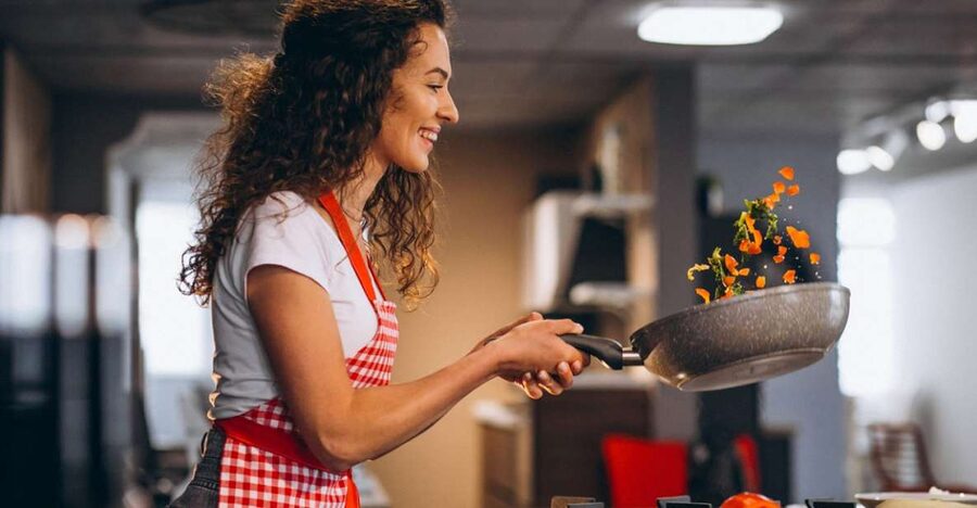 Santorini: Cooking Class with a Chef at the Ftelos Brewery - A Hands-On Class With Mike or Katerina