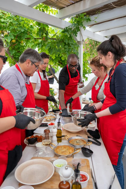 Santorini: Cooking Class with Lunch and Wine Tasting - Wine tasting with Santorini character
