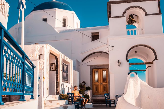 Santorini Highlights Small-Group Tour with Wine Tasting option - The full-day route: Akrotiri, Red Beach, and Emporio