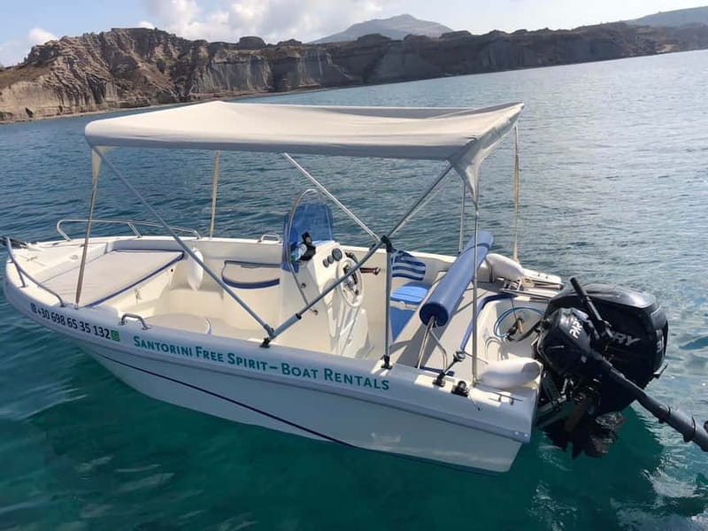 Santorini: License-Free Boat Rental with Ice, Water, & Fruit - Swimming near the hot springs and volcanic islands