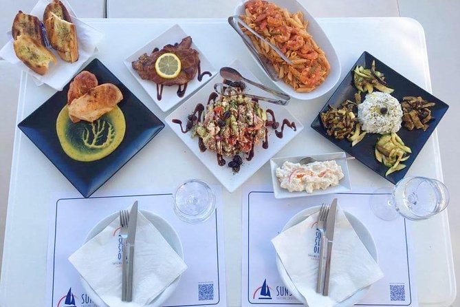 Santorini Luxury Catamaran Sunset Cruise with BBQ, Drink and Transfer - What the hot springs stop is really like