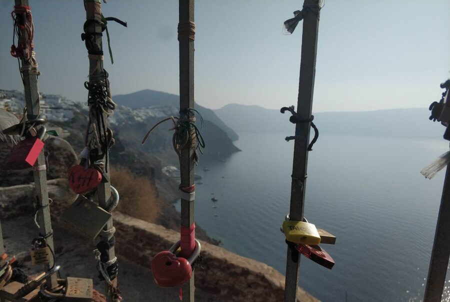 Santorini Panoramic Firostefani & Oia Blue Dome Private Tour - Megalochori and the 17th-century cave house option