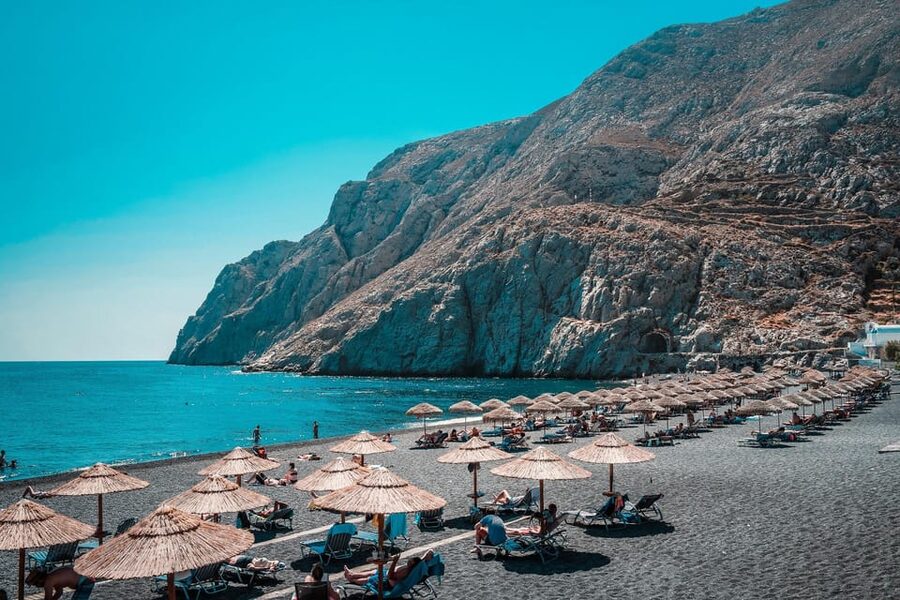 Santorini: Private Customizable Tour with Flexible Lenghts - Black sand, Red Beach, and volcanic scenery