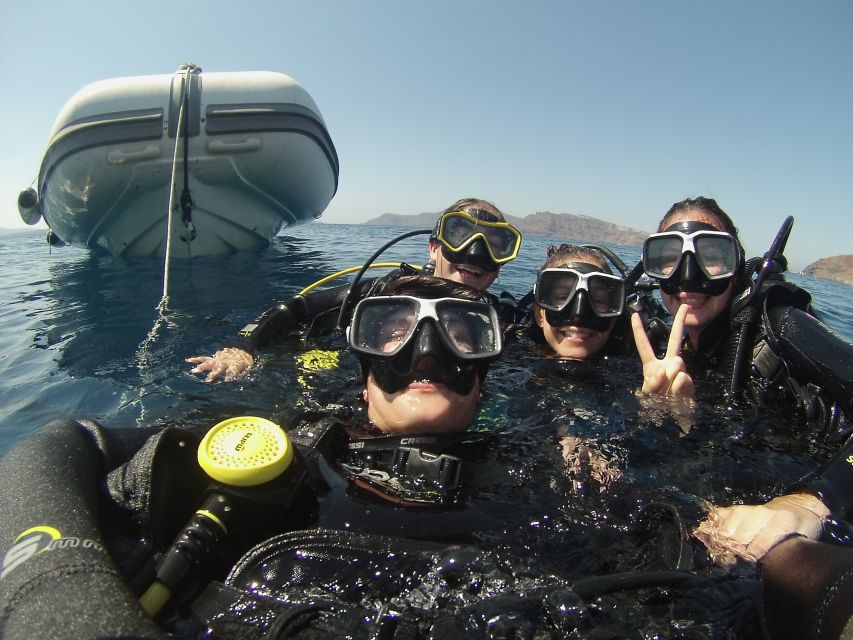 Santorini: Scuba Diving Experience for Beginners - From Oia to Amoudy Bay