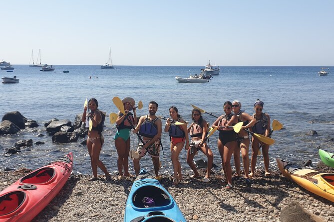 Santorini Sea Kayak - South Discovery, Small Group incl. Sea Caves and picnic - Who Will Enjoy This Most?