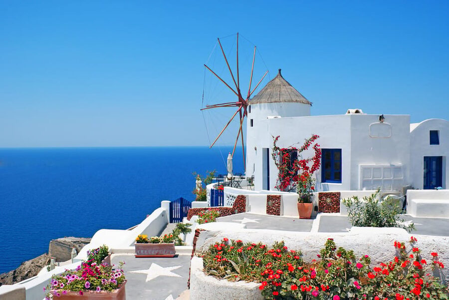 Santorini: Shore Trip to Bypass Cable Car with Boat Transfer - Who will get the most from this tour