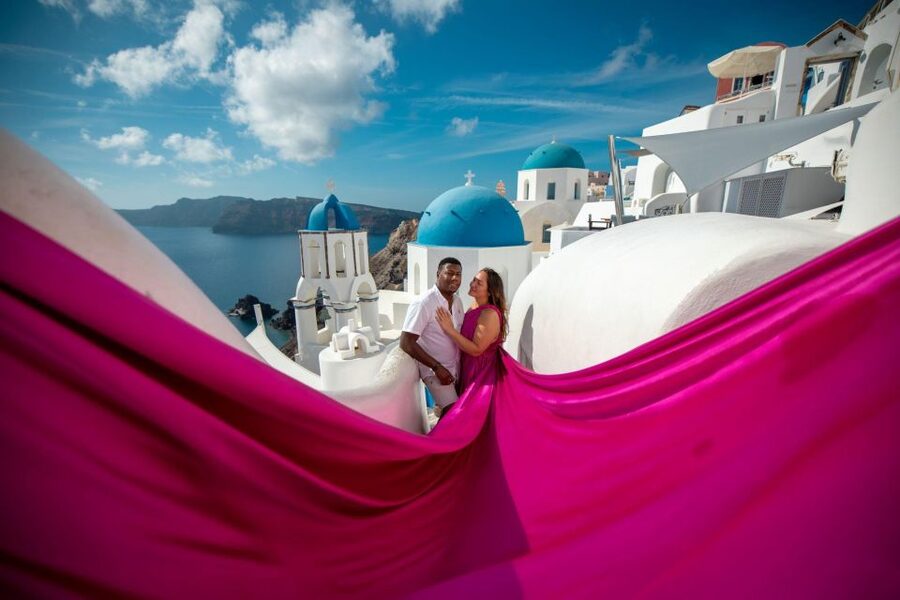 Santorini: Unique Flying Dress Photoshoot Experience - Why this Santorini photoshoot feels different