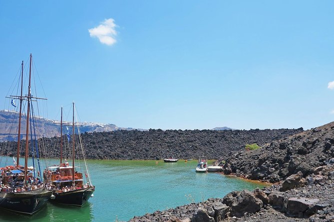 Santorini Volcanic Islands Cruise: Volcano, Hot Springs and Thirassia - Nea Kameni: the walk that earns the views