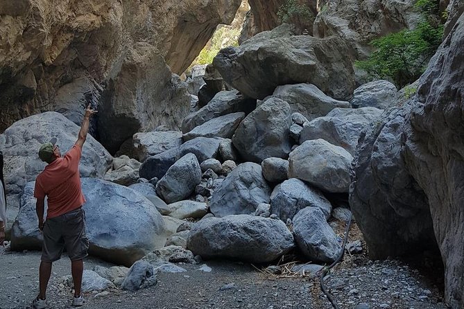 Sarakina Gorge, Kritza, Oliveoil Tasting, Mountains, South Coast - Guide quality and the feel of the day