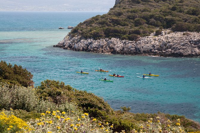 Sea Kayaking in Navarino Bay - Returning by kayak to Divari Beach