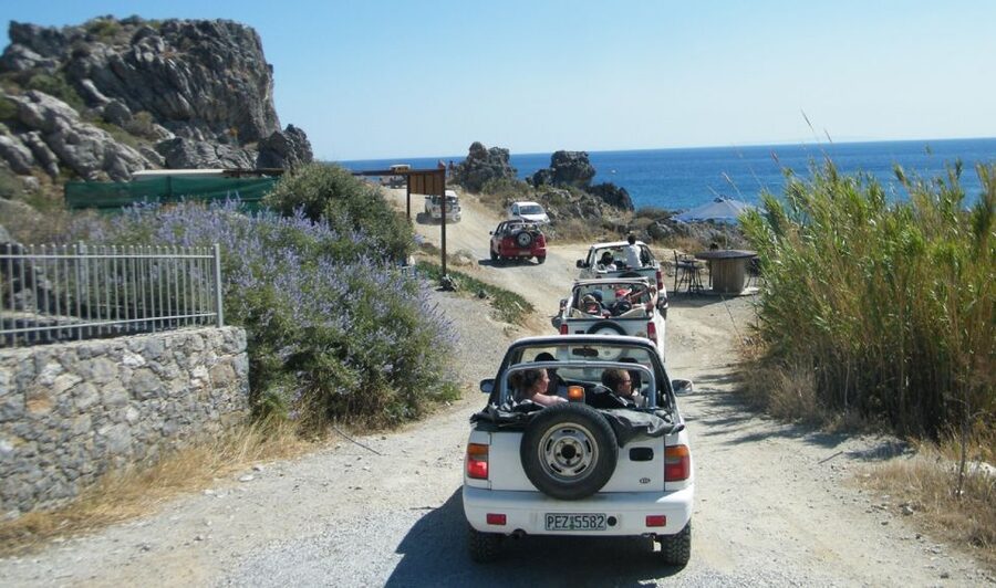 Self-Drive Jeep Safari to South Coast, Palm Beach & Canyons - Who will enjoy the driving, and who should skip it