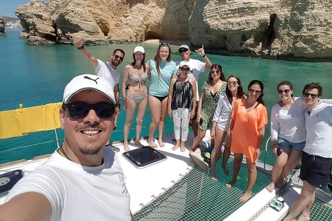 Shared Catamaran All inclusive-Day Cruise to Naxos or Paros - What the boat feels like when it is full