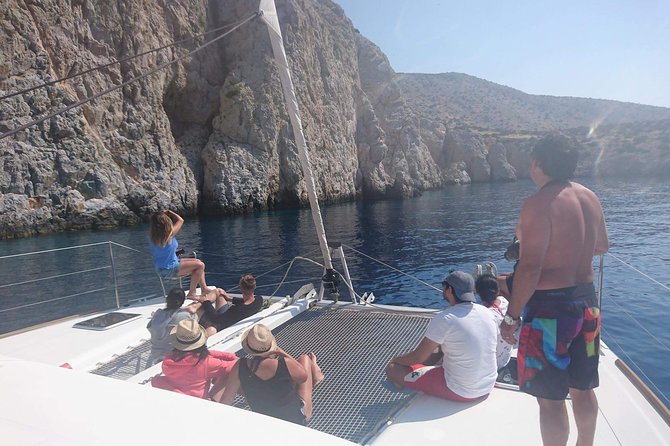Shared Catamaran All inclusive-Day Cruise to Naxos or Paros - Who will enjoy this Naxos catamaran cruise?