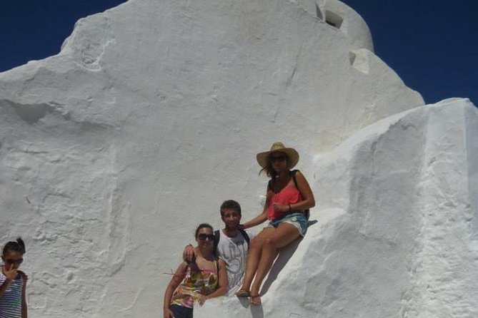 Sightseeing like a Mykonian(Small Group or Private) - A useful first look at Mykonos Town