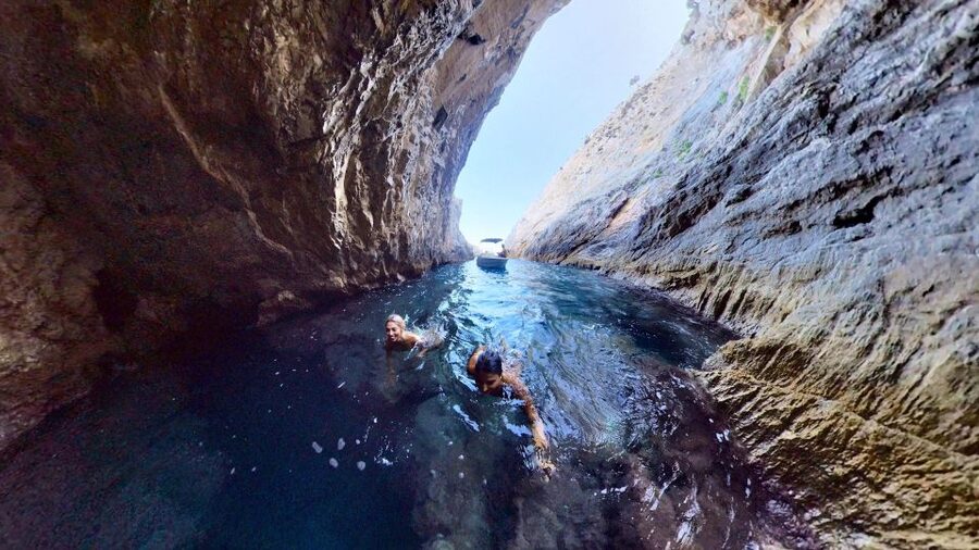Skiathos: Private Lalaria Beach and Caves Speedboat Tour - Setting off from Skiathos