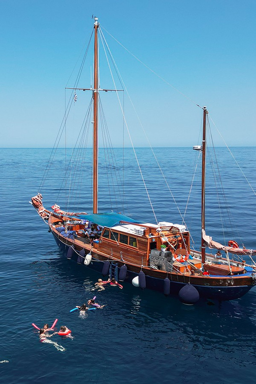 Skiathos: Wooden Sailboat Full- or Half-Day Trip with Meal - Why this wooden sailing trip feels different