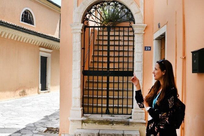 Small Group Corfu Walking City Tour - What the small group changes