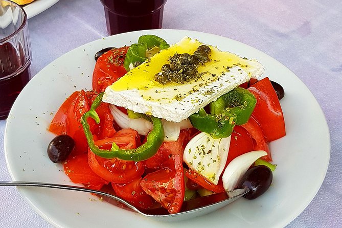 Small Group Greek Traditional Food Tour in Athens 20+ Tastings - Starting at Athinas 41 and entering Central Market