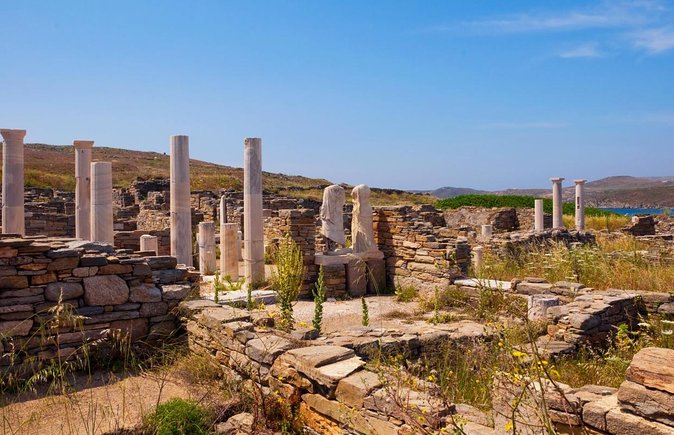 Small group,pass by Delos,swim in Rhenia,snap LVenice, free trans - Key points to know before you book