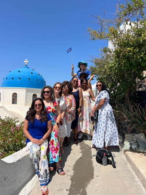 Small-Group Tour: Best of Santorini - Key points at a glance