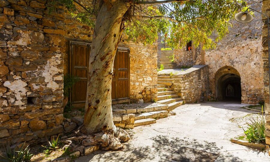 Spinalonga & Agios Nikolaos with BBQ - Why Spinalonga makes this Crete day trip worthwhile