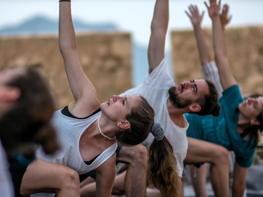 Sunrise Yoga & Meditation Acropolis & 360 view - Sunrise yoga with the Acropolis in view