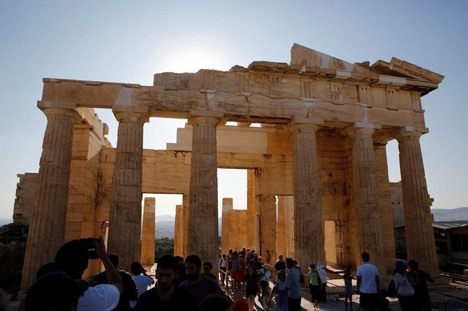 The Acropolis Treasure Hunt: Licensed Guide + Interactive Puzzles - How the private format changes the experience