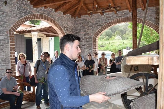 The Governor's Olive Mill Tour with Olive Oil Tasting - The people who make the outing work