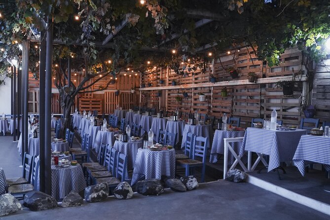 The Greek Wedding Show - Santorini - Timing, arrival, and outdoor comfort