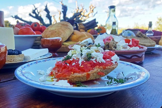 The Real Cretan Cooking Experience - A mountain kitchen instead of a cooking studio